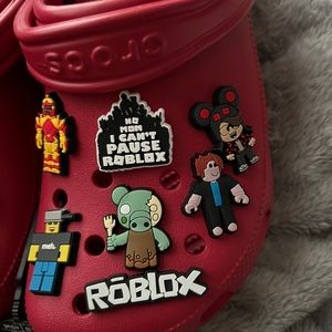 Roblox charms 4pk
